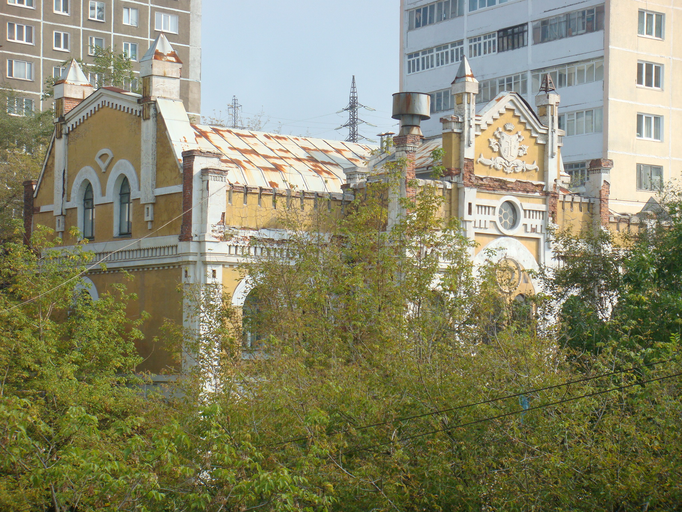 Пологая улица 67, Особняк Лангелитье)